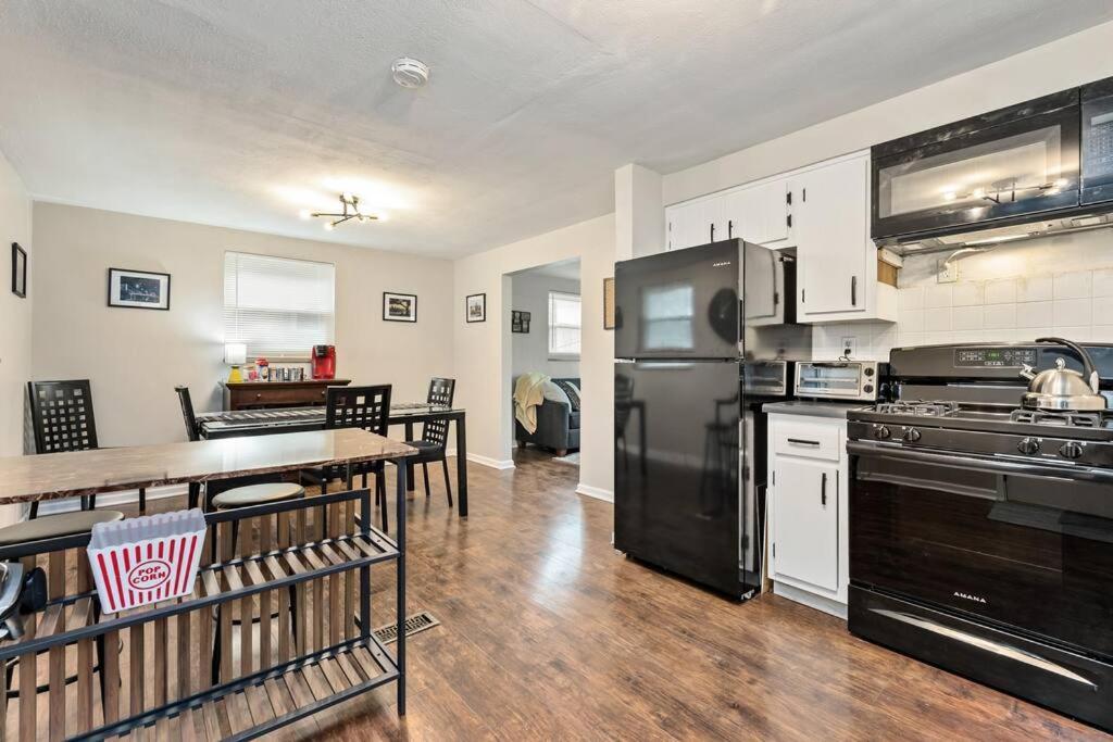 Open Floor Spacious Home, 15Min From Downtown, Private Garage, Kids Friendly Pittsburgh Exterior foto